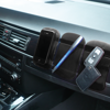 Picture of Logilink USB 2-Port punjač za auto, plus pogloga protiv klizanja, crna